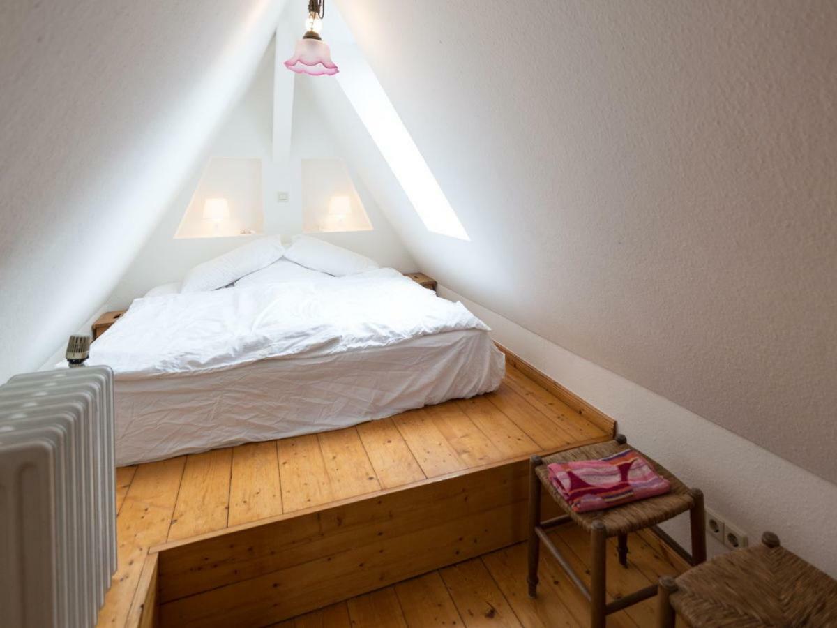 Kanalvilla - Urlaub Am Nord-Ostseekanal - Zwei Ferienwohnungen Im Angebot- Eine Im Dachgeschoss Und Eine Wohnung Mit Garten Sehestedt  Exterior photo
