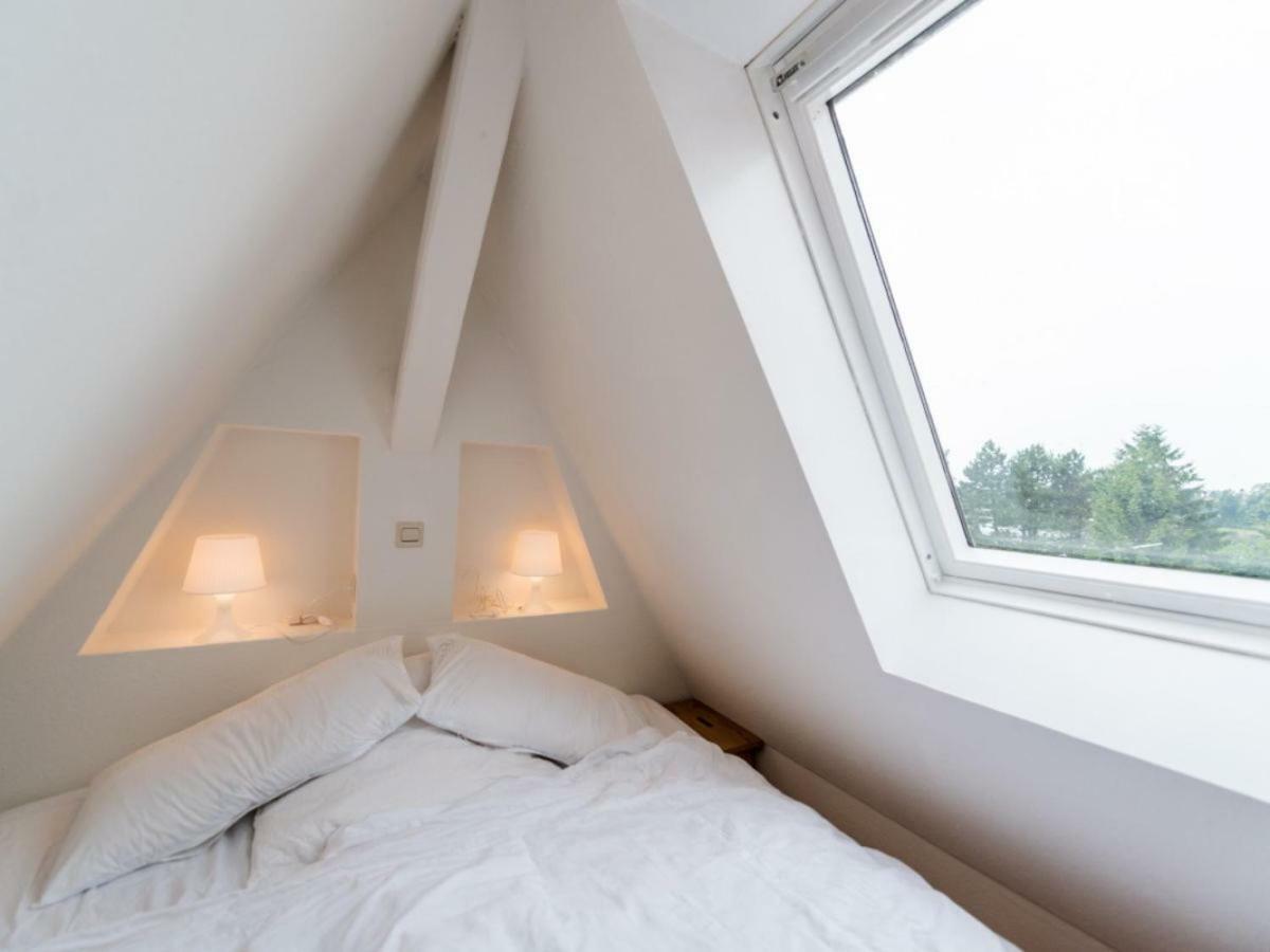 Kanalvilla - Urlaub Am Nord-Ostseekanal - Zwei Ferienwohnungen Im Angebot- Eine Im Dachgeschoss Und Eine Wohnung Mit Garten Sehestedt  Exterior photo